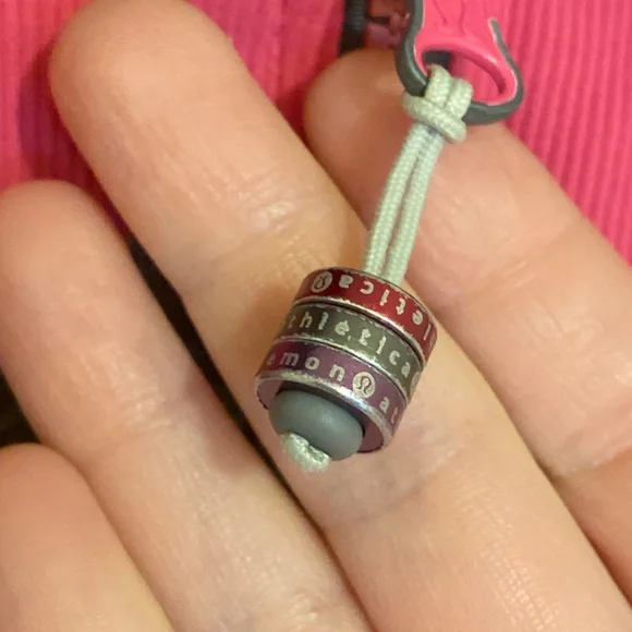 Y2K RARE LULULEMON DEFINE ALIGN JACKET HOODIE SZ 6 - Picture 8 of 17